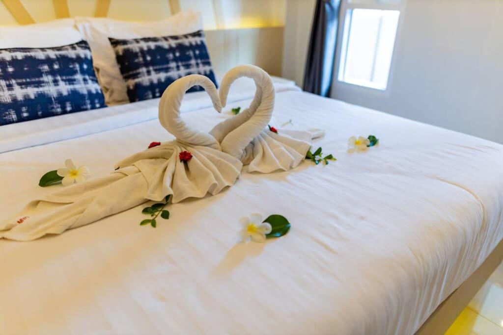 Honeybee Pool Villa Smooth As Silk Ao Nang Exterior foto